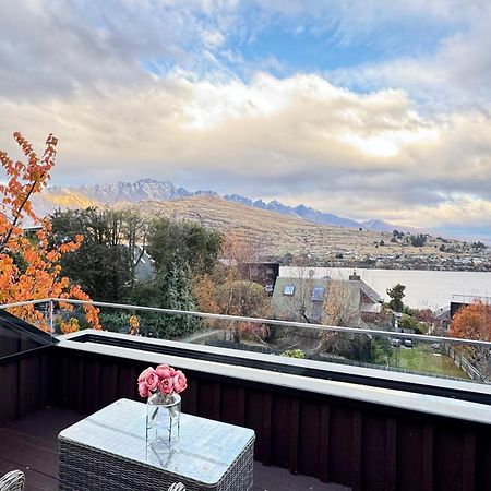 4 Bedroom Home, Unlimited Wifi, Fantastic Lake Views With Private Balcony Queenstown Extérieur photo