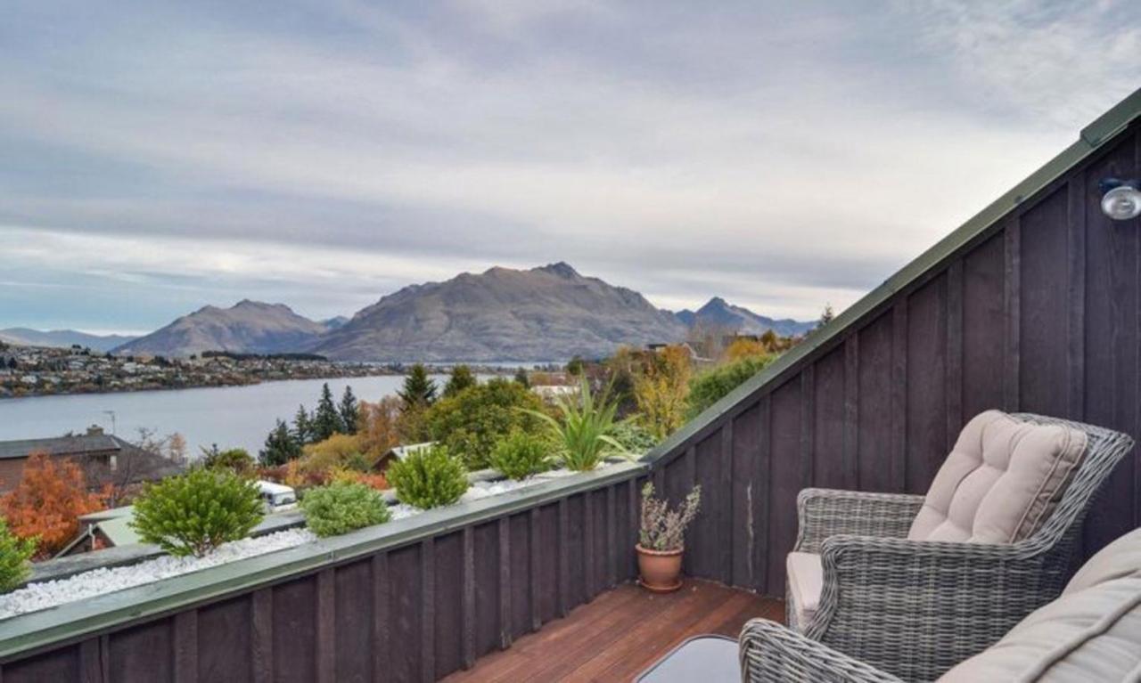 4 Bedroom Home, Unlimited Wifi, Fantastic Lake Views With Private Balcony Queenstown Extérieur photo