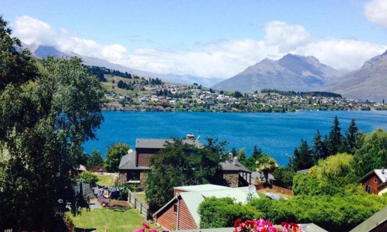 4 Bedroom Home, Unlimited Wifi, Fantastic Lake Views With Private Balcony Queenstown Extérieur photo