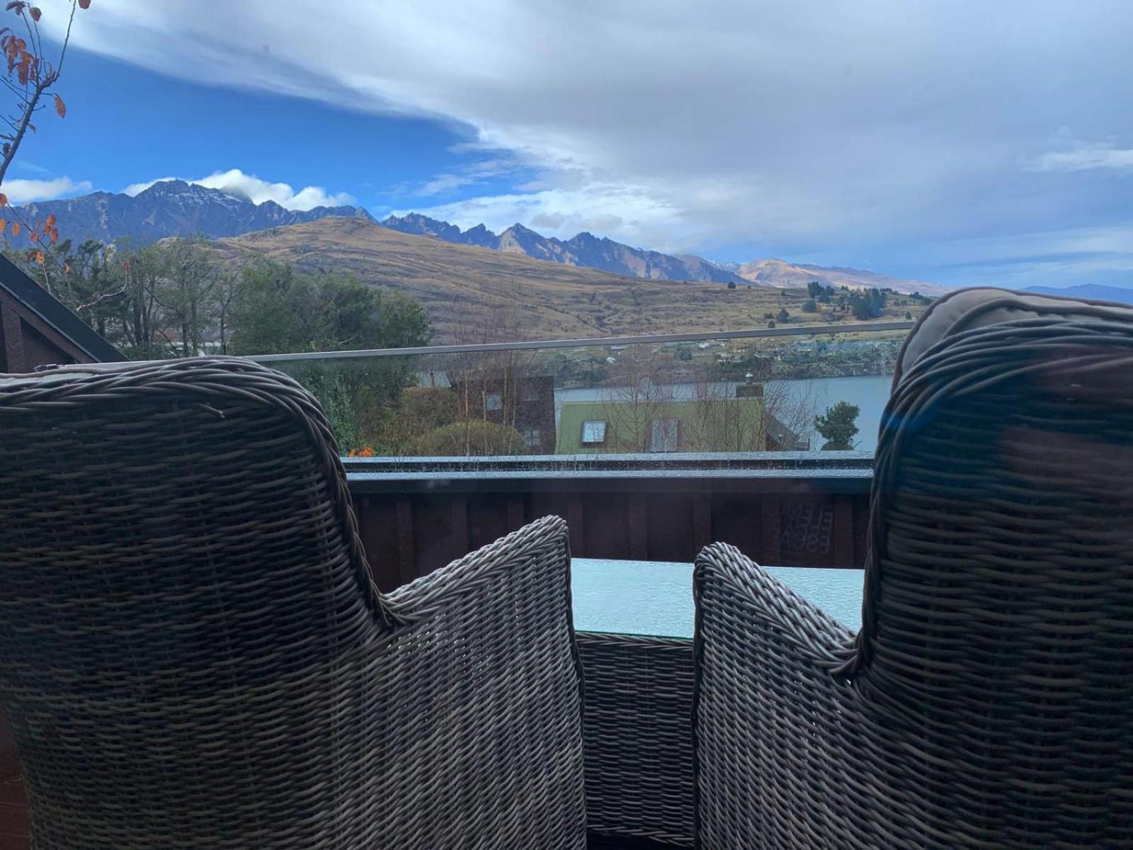 4 Bedroom Home, Unlimited Wifi, Fantastic Lake Views With Private Balcony Queenstown Extérieur photo